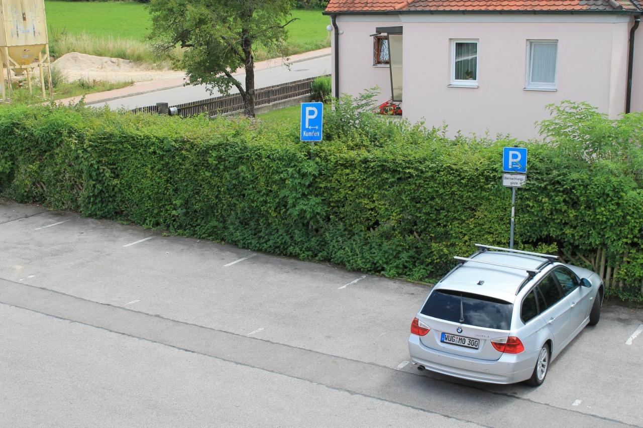 Gasthof Via Vita Treuchtlingen Exteriör bild